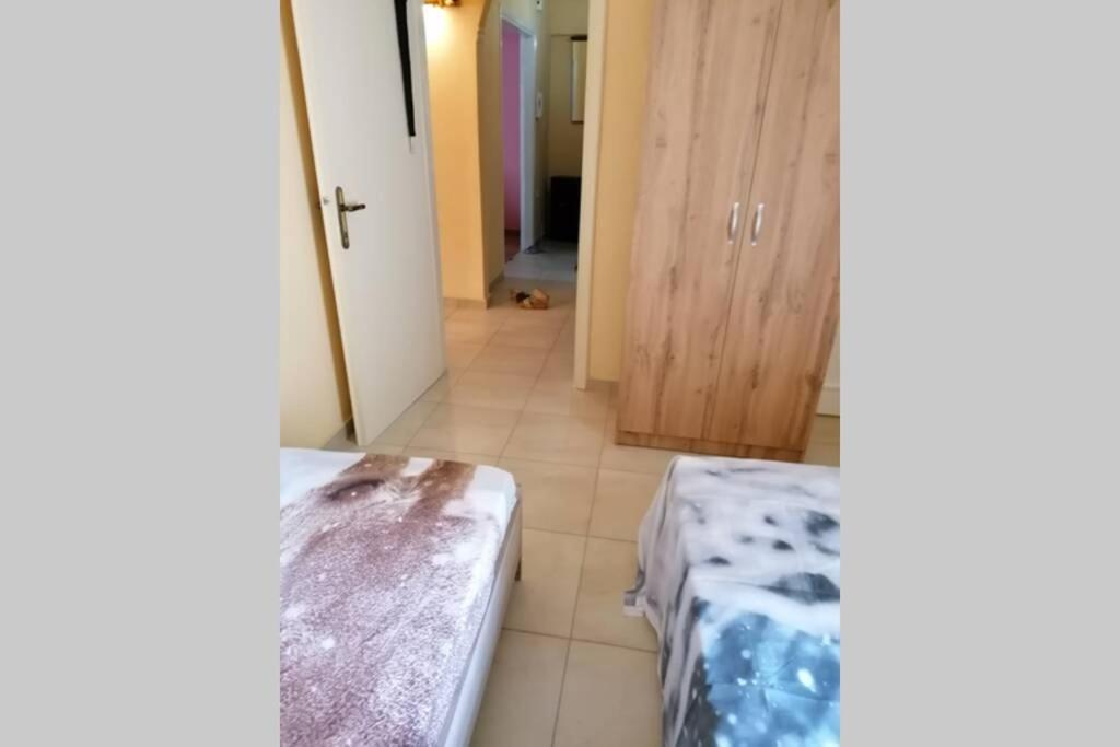 Debby'S Central Apartment Kavala Exterior photo