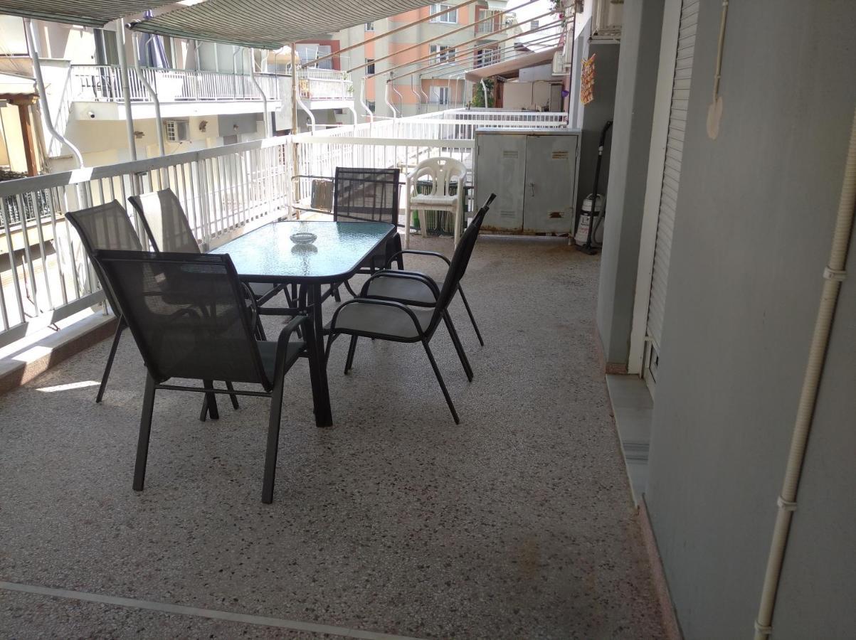 Debby'S Central Apartment Kavala Exterior photo